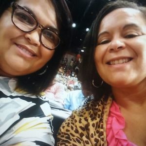 Meet your Posher, Yane